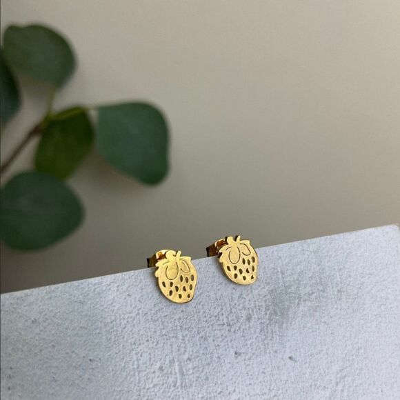 Strawberry Gold Stud Earrings - Picture 2 of 8